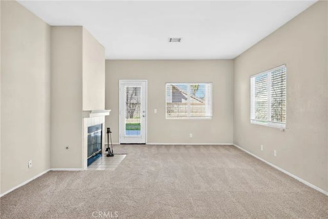 43865 Gingham, Lancaster, CA 93535