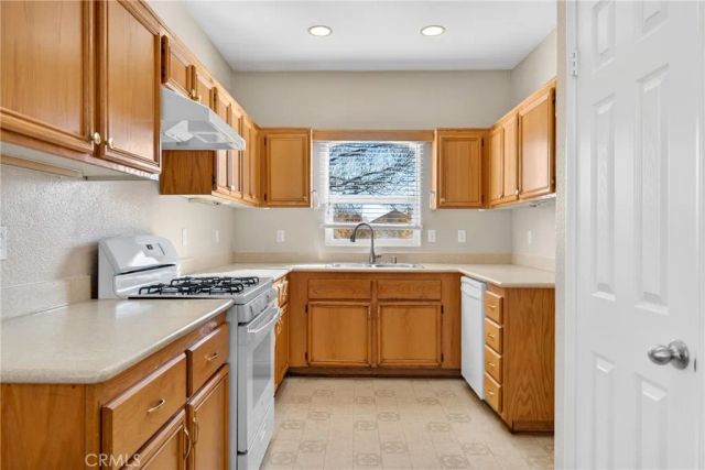 43865 Gingham, Lancaster, CA 93535