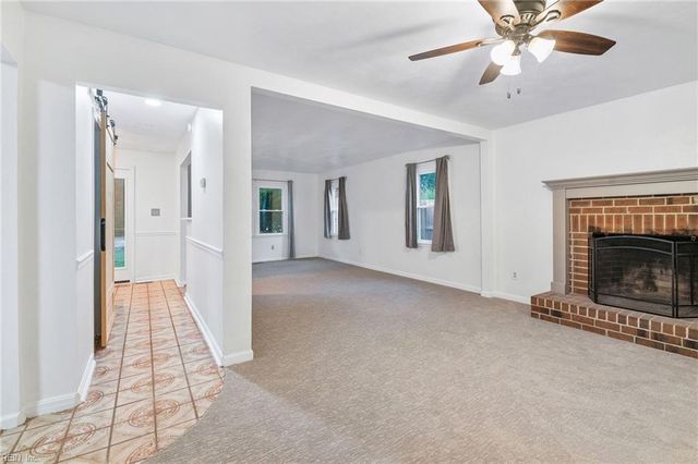 2221 Wolfsnare RD, Virginia Beach, VA 23454