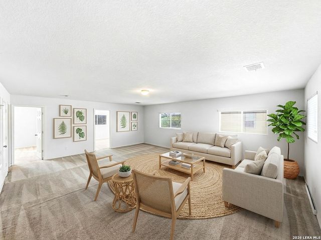 7602 Saratoga, Selma, TX 78154