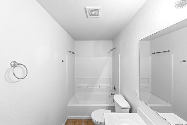 7602 Saratoga, Selma, TX 78154