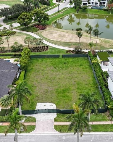 17591 Scarsdale Way, Boca Raton, FL 33496