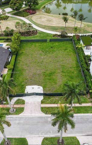 17591 Scarsdale Way, Boca Raton, FL 33496