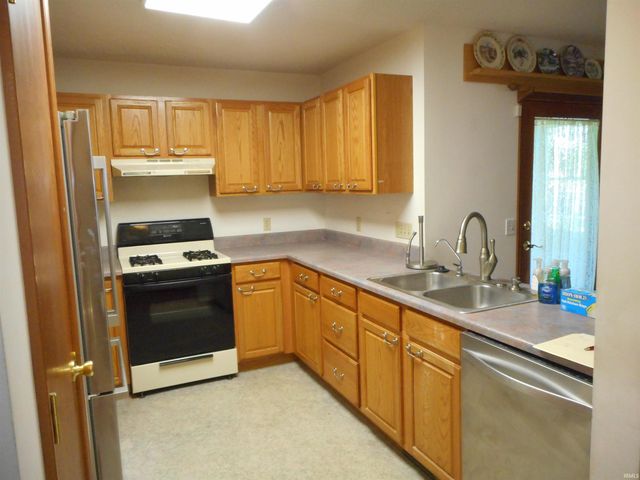 7815 Fountainhead Place, Fort Wayne, IN 46835