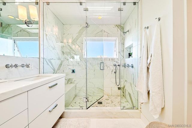 231 Bonair, La Jolla, CA 92037