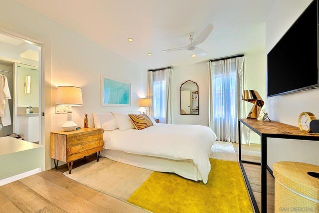 231 Bonair, La Jolla, CA 92037