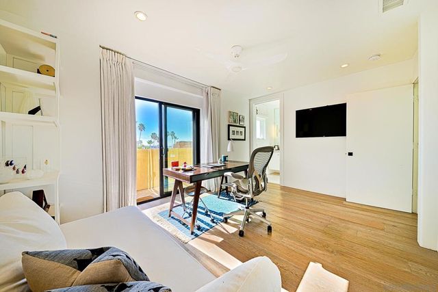231 Bonair, La Jolla, CA 92037