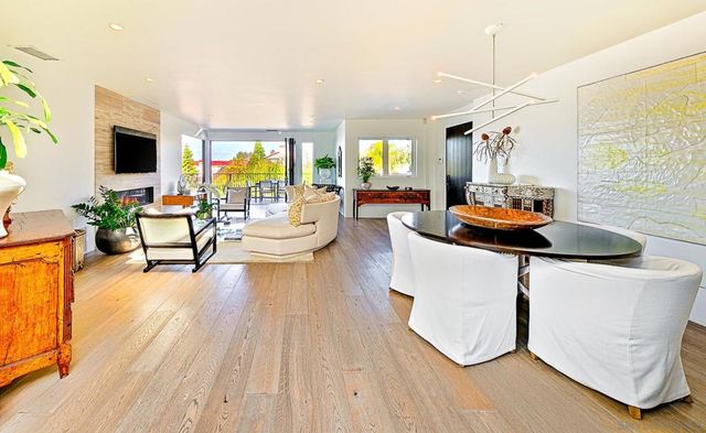 231 Bonair, La Jolla, CA 92037