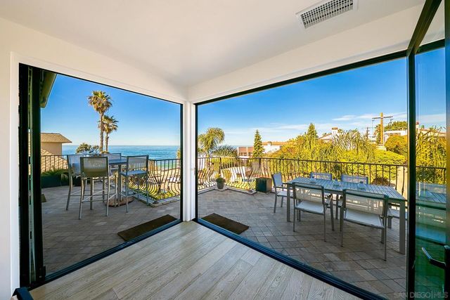 231 Bonair, La Jolla, CA 92037