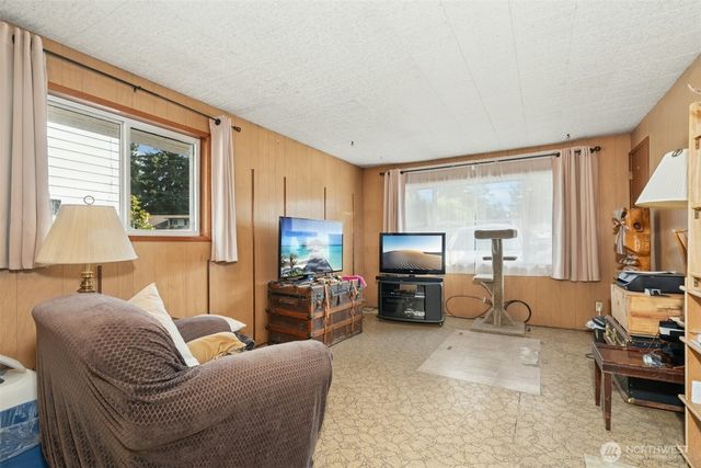 16151 126th Avenue SE, Renton, WA 98058