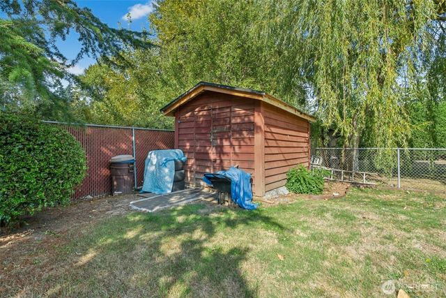 16151 126th Avenue SE, Renton, WA 98058