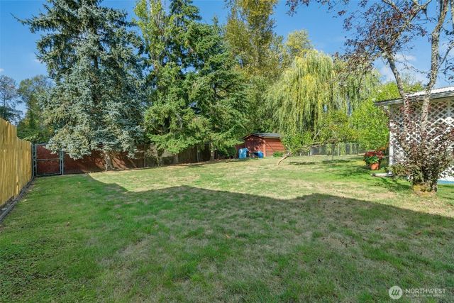 16151 126th Avenue SE, Renton, WA 98058