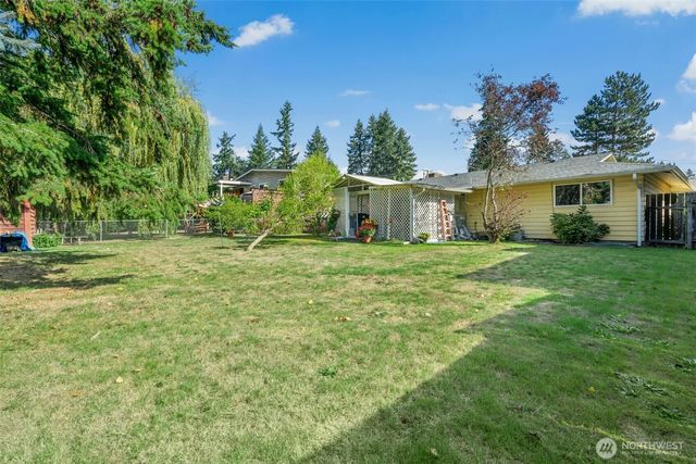 16151 126th Avenue SE, Renton, WA 98058