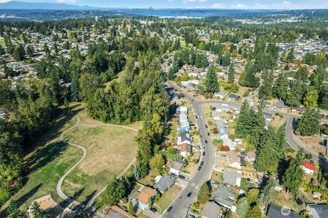 16151 126th Avenue SE, Renton, WA 98058