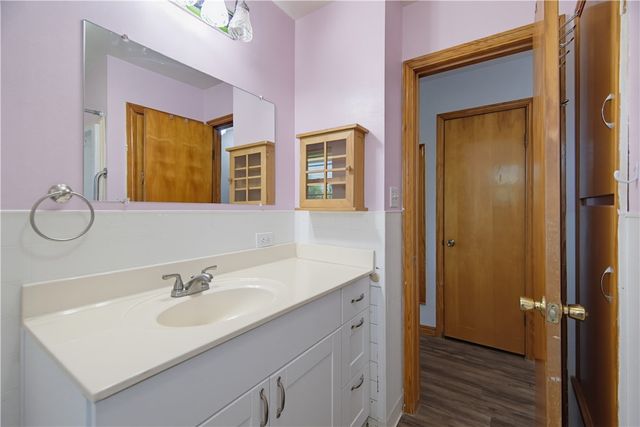 920 N 11th Street, Rogers, AR 72756