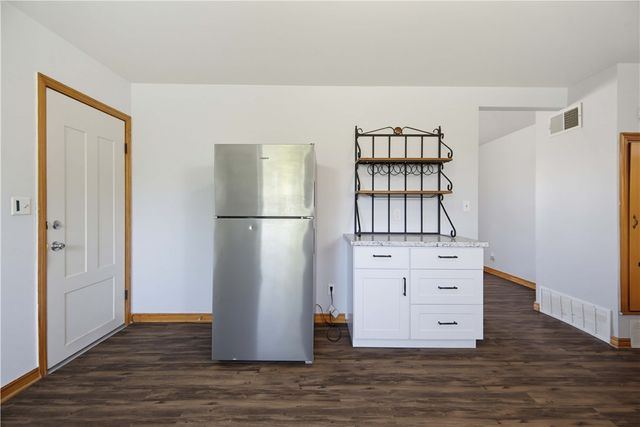 920 N 11th Street, Rogers, AR 72756