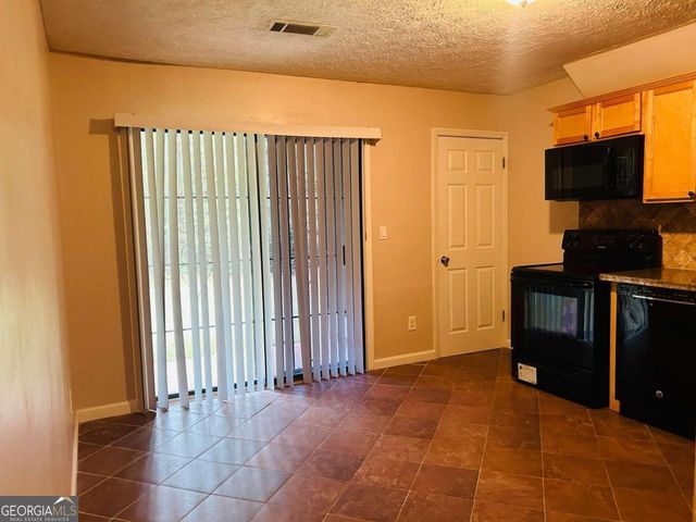 140 Summerwood Drive 140, Fairburn, GA 30213