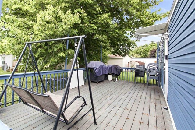 109 Deer Path, Baraboo, WI 53913