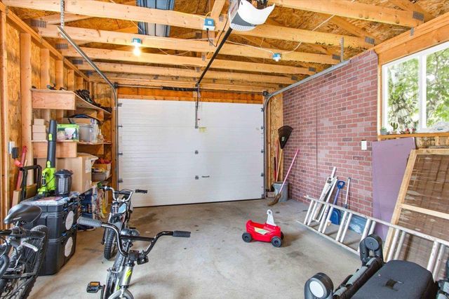 109 Deer Path, Baraboo, WI 53913