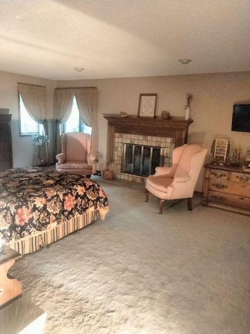 9348 Palmer Road, Bloomington, MN 55437