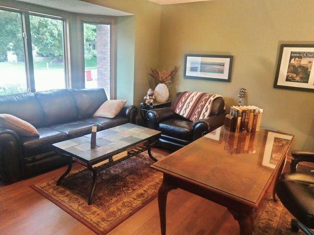 9348 Palmer Road, Bloomington, MN 55437