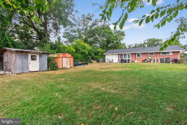 4615 ROUNDHILL RD, Alexandria, VA 22310