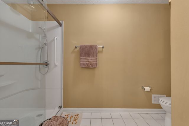 10 Greentree Drive, Newnan, GA 30265