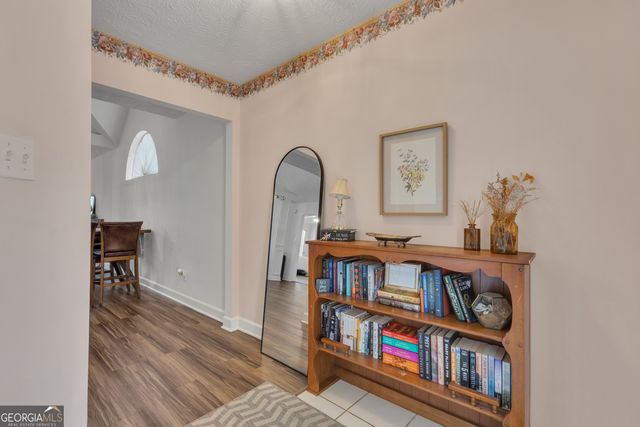 10 Greentree Drive, Newnan, GA 30265