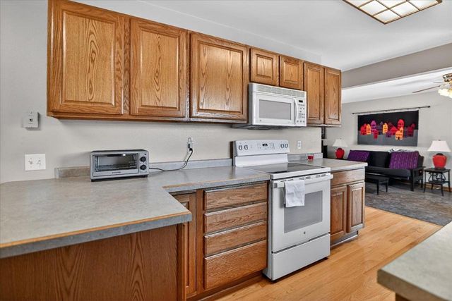 6776 Dawn Drive, Windsor, WI 53598