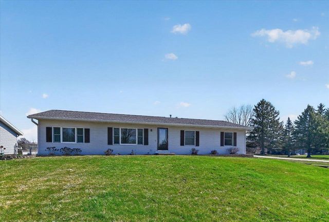 6776 Dawn Drive, Windsor, WI 53598