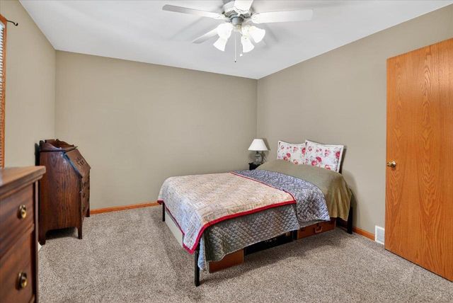 6776 Dawn Drive, Windsor, WI 53598