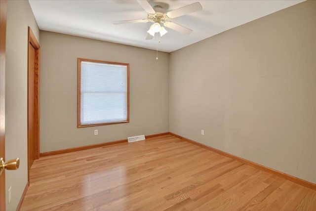 6776 Dawn Drive, Windsor, WI 53598
