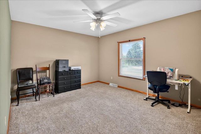 6776 Dawn Drive, Windsor, WI 53598