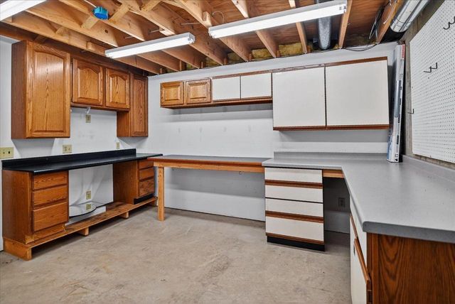 6776 Dawn Drive, Windsor, WI 53598