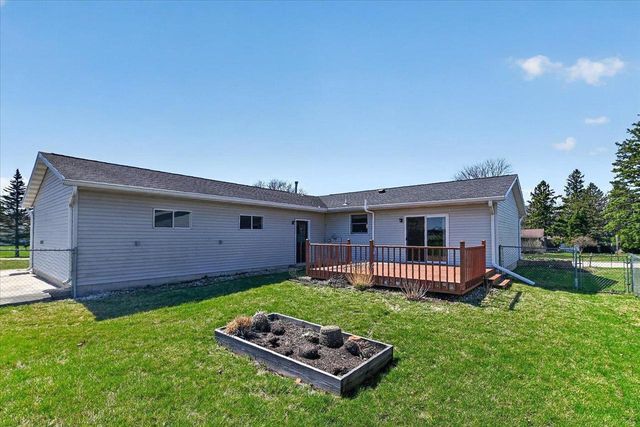 6776 Dawn Drive, Windsor, WI 53598