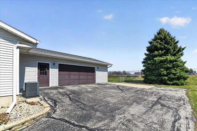 6776 Dawn Drive, Windsor, WI 53598
