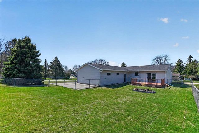 6776 Dawn Drive, Windsor, WI 53598