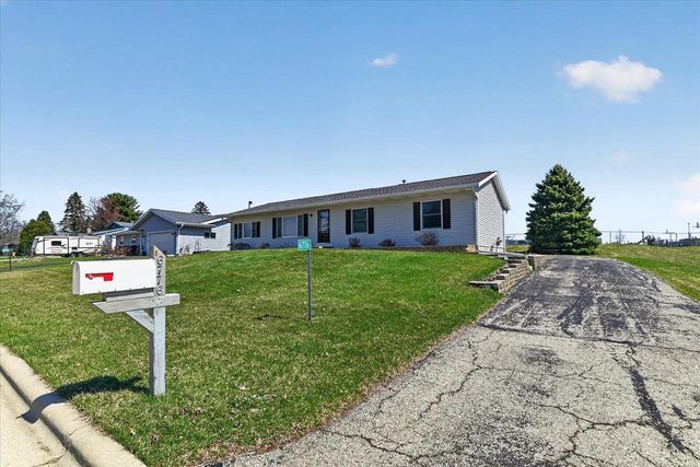 6776 Dawn Drive, Windsor, WI 53598