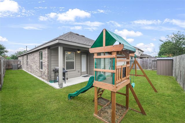 2268 Ivy Wall Drive, Conroe, TX 77301