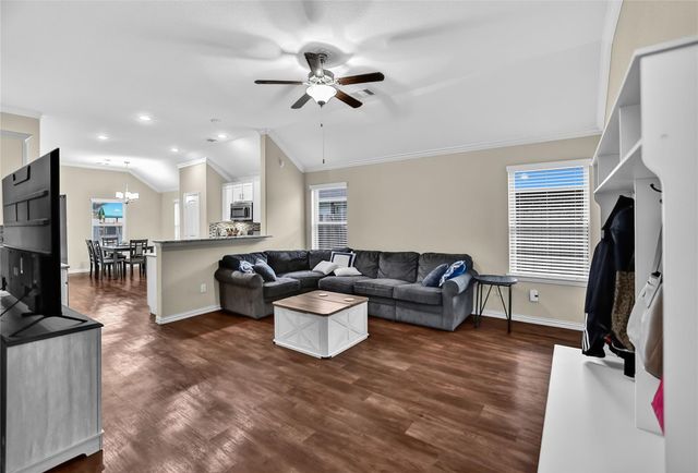 2268 Ivy Wall Drive, Conroe, TX 77301