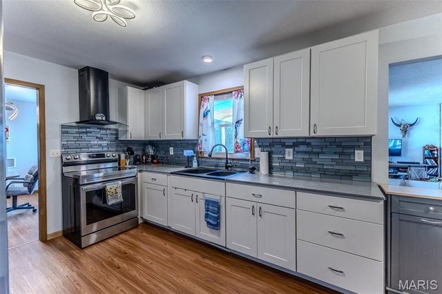 24680 Seattle Road, Waynesville, MO 65583