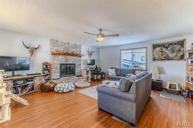 24680 Seattle Road, Waynesville, MO 65583