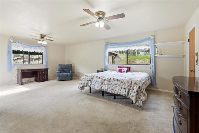 41900 Wild Horse Court, Coarsegold, CA 93614