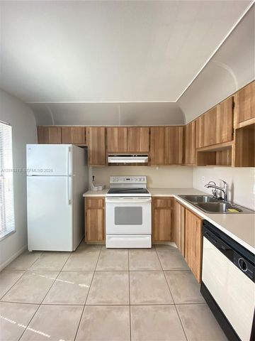 432 Bennington Lane 432, Lake Worth, FL 33467