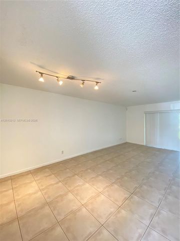 432 Bennington Lane 432, Lake Worth, FL 33467