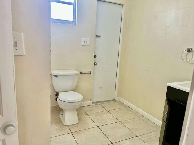 2505 NW 105th Lane, Sunrise, FL 33322