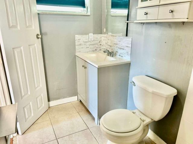 2505 NW 105th Lane, Sunrise, FL 33322