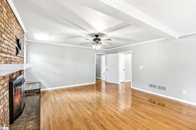 17 Randy Drive, Taylors, SC 29687