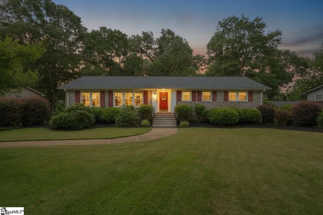 17 Randy Drive, Taylors, SC 29687