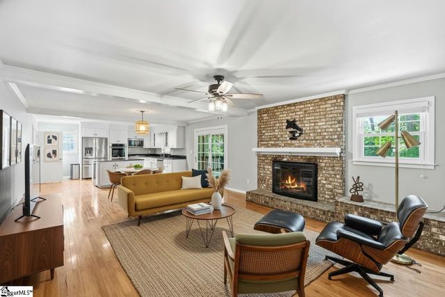 17 Randy Drive, Taylors, SC 29687